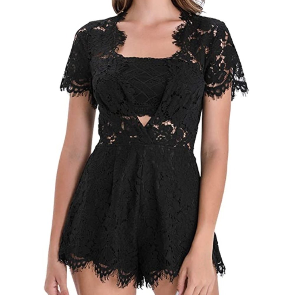 NWOT- BARGOOS Small Lace Romper Lace Floral